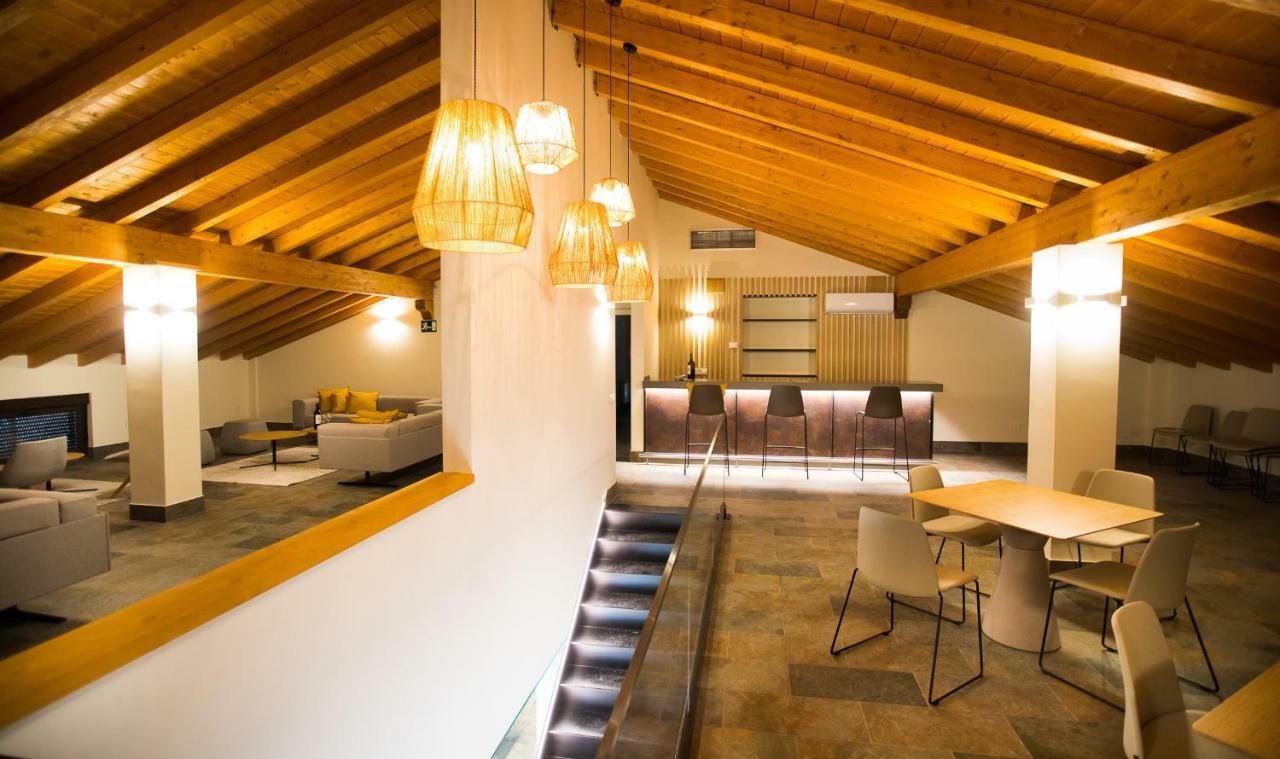 Villa Lucerna Sports & Hotel Resort Vigo de Sanabria 外观 照片