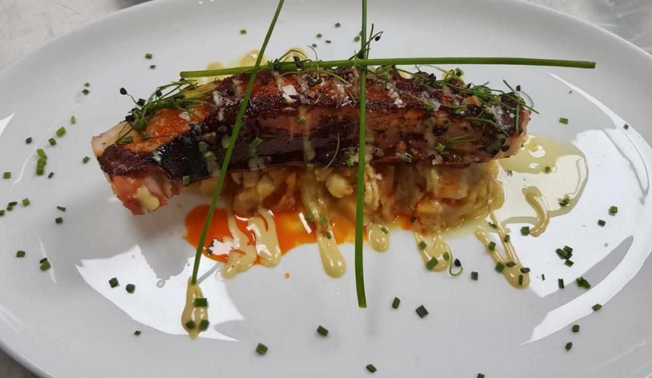 Villa Lucerna Sports & Hotel Resort Vigo de Sanabria 外观 照片